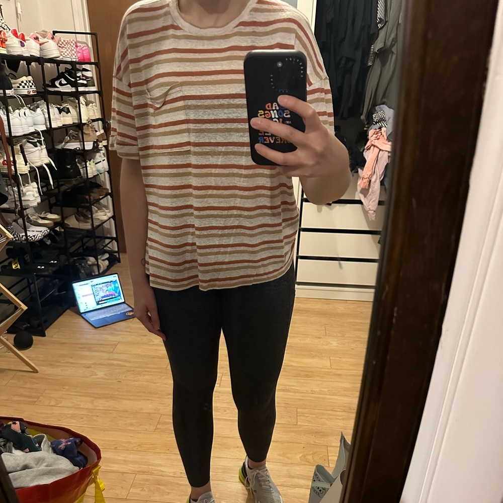Aerie striped tan, white and burnt orange tee sz medium - Picture 5 of 5